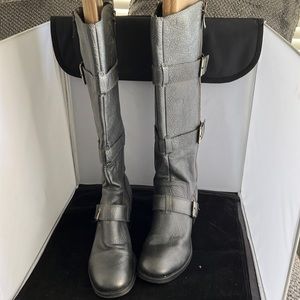 boutique 9 Silver leather gunmetal zip Moto boot
